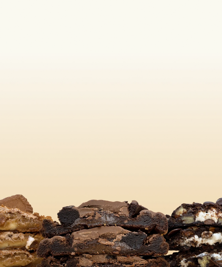 STUFFED COOKIES & EDIBLE COOKIE SHOTS